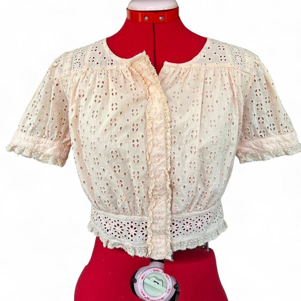 J Crew Peach Eyelet Button Front Crop Top Blouse With Puff Sleeves Size XS
